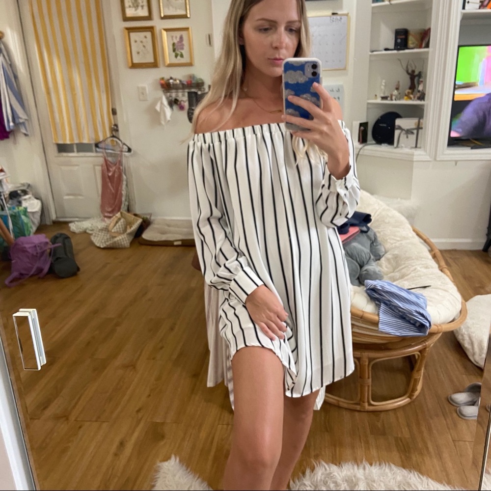 Forever 21 off the shoulder slip dress